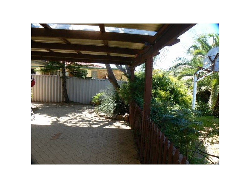 6 Dillon Rise, Yangebup WA 6164