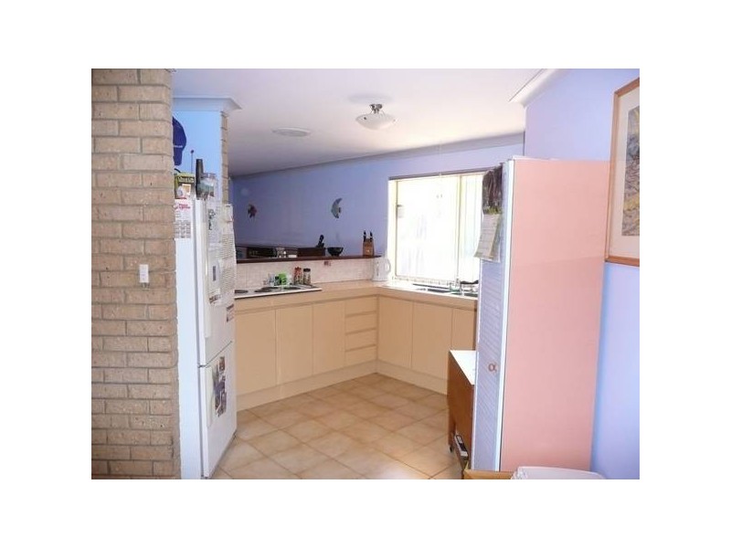 4 Beech Court, South Lake WA 6164
