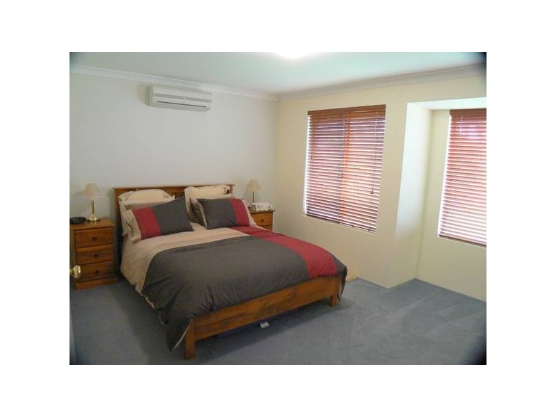 16 Yangebup Road, Yangebup WA 6164