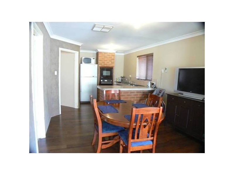 8 Mudlark Way, Yangebup WA 6164