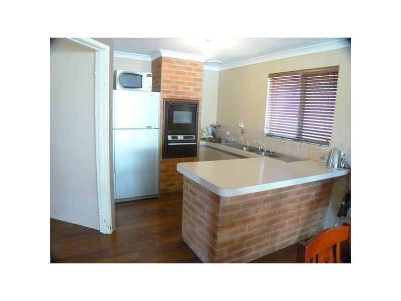 8 Mudlark Way, Yangebup WA 6164