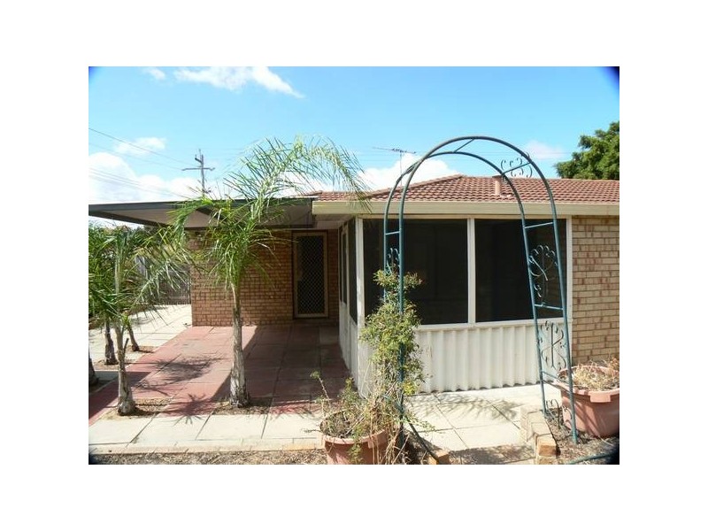 53 Williambury Drive, Yangebup WA 6164