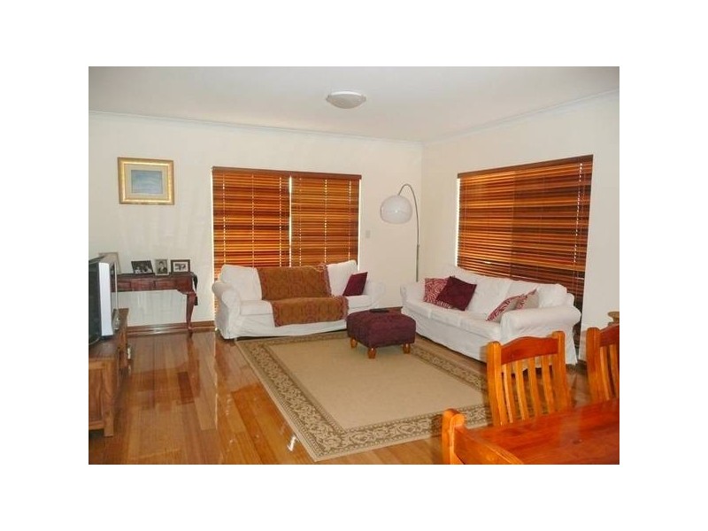 13 Flowergum Way, South Lake WA 6164