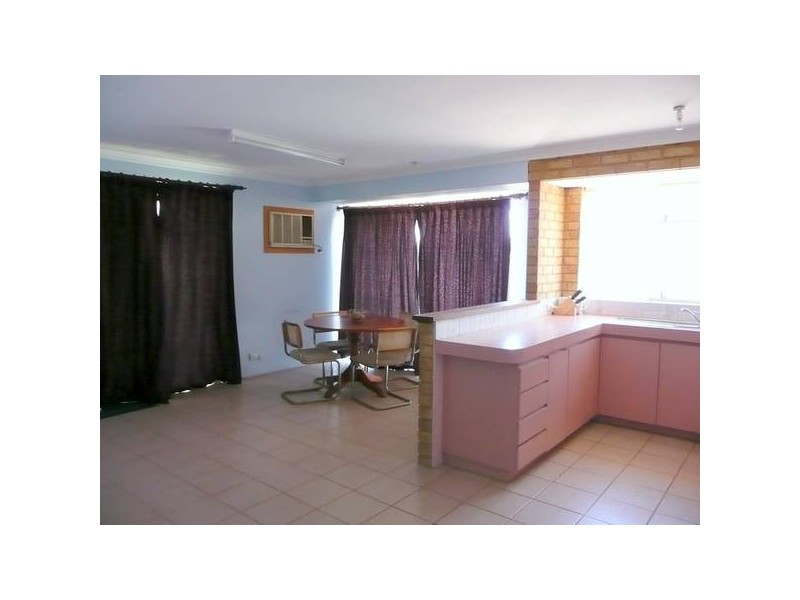 2 Wapengo Close, South Lake WA 6164