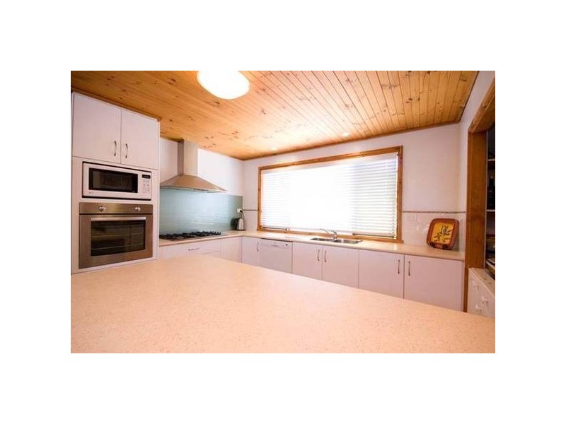 35 Mannion Way, Kardinya WA 6163