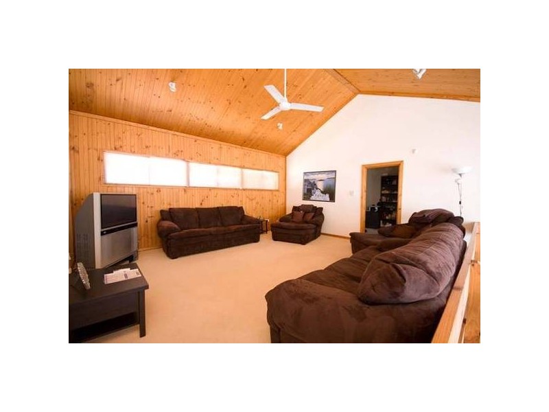 35 Mannion Way, Kardinya WA 6163
