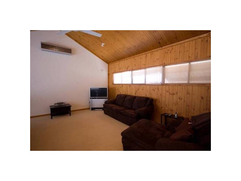35 Mannion Way, Kardinya WA 6163