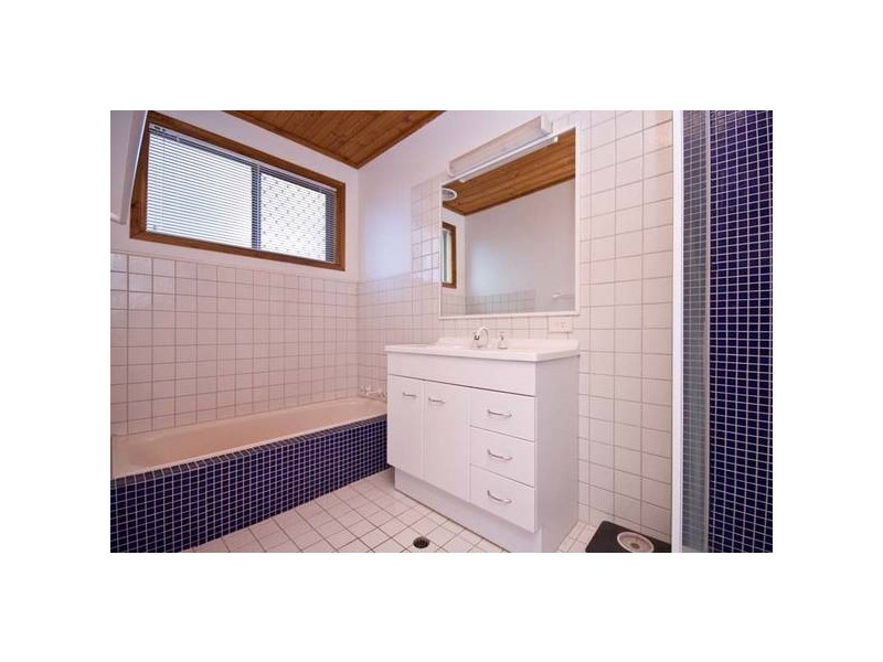 35 Mannion Way, Kardinya WA 6163