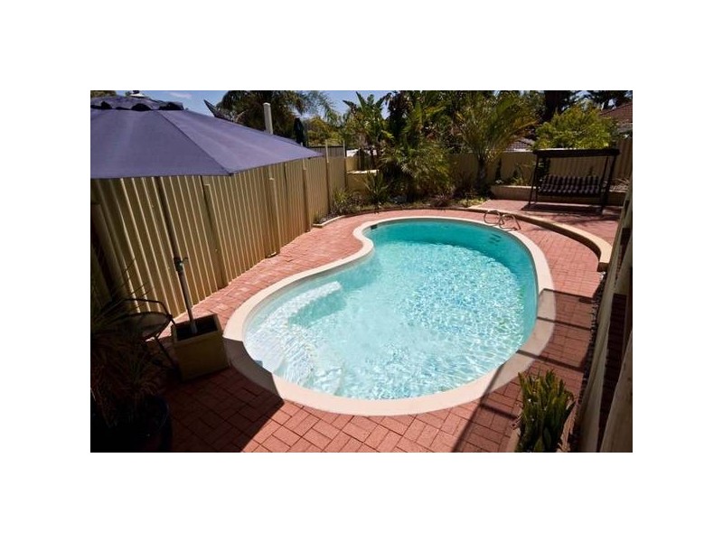 35 Mannion Way, Kardinya WA 6163