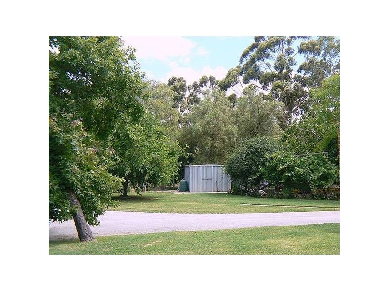 29 Britton Place, Wandi WA 6167