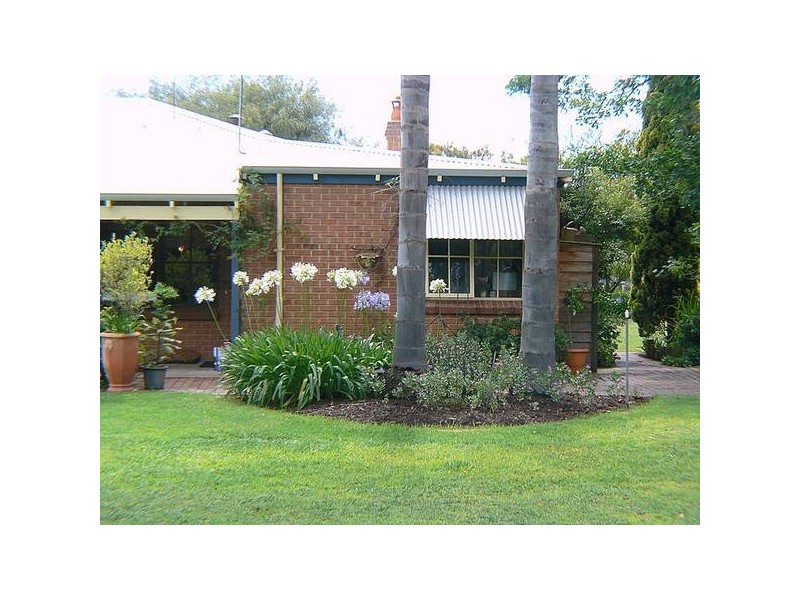 29 Britton Place, Wandi WA 6167