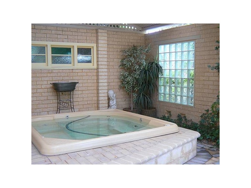 29 Britton Place, Wandi WA 6167