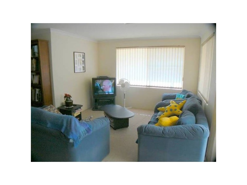 17 Wineberry Loop, South Lake WA 6164