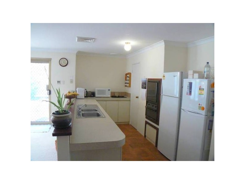 17 Wineberry Loop, South Lake WA 6164