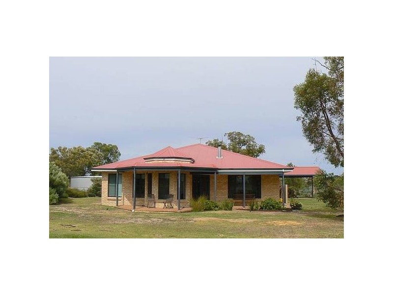 40 Scovell Crescent, Anketell WA 6167