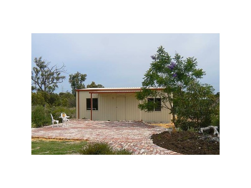 40 Scovell Crescent, Anketell WA 6167