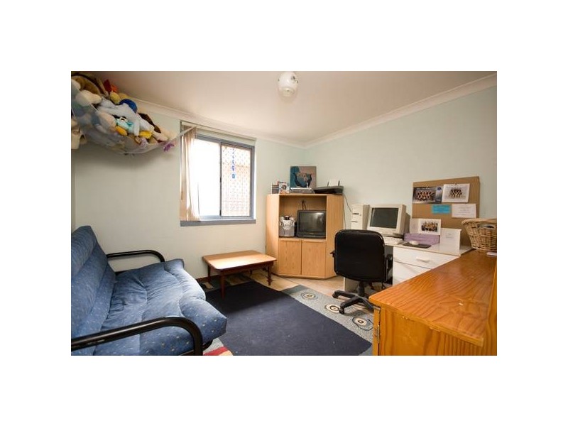 2 Pausin Crescent, Bibra Lake WA 6163