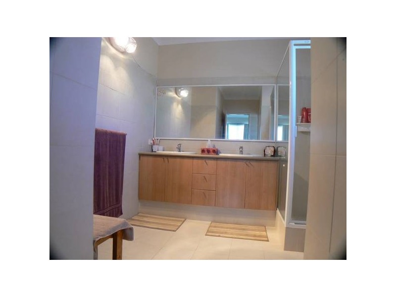 8 Giudice Way, Yangebup WA 6164