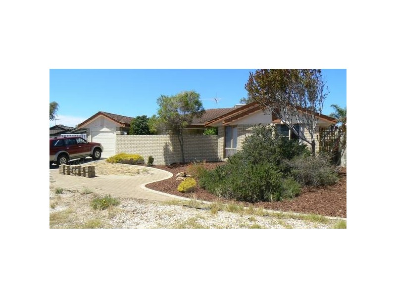 17 Begonia Close, Yangebup WA 6164