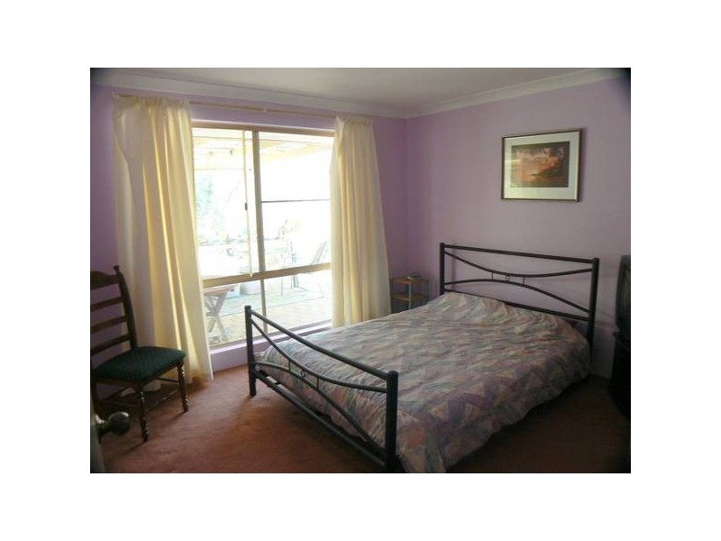 17 Begonia Close, Yangebup WA 6164