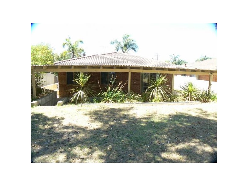 1 Grassbird Loop, Yangebup WA 6164