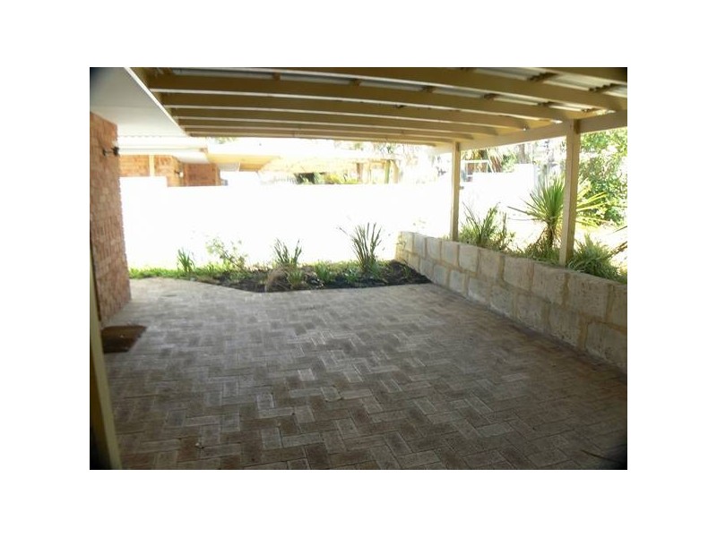 1 Grassbird Loop, Yangebup WA 6164