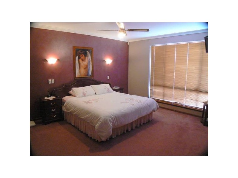 9 Hynes Way, Hamilton Hill WA 6163