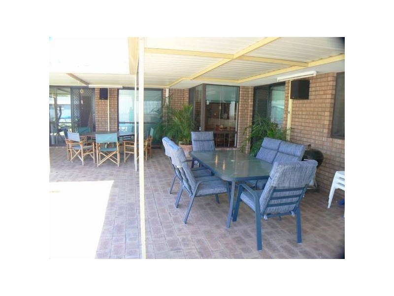 9 Hynes Way, Hamilton Hill WA 6163