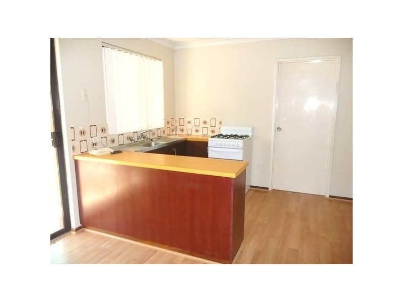 24 Fluellen Way, Hamilton Hill WA 6163