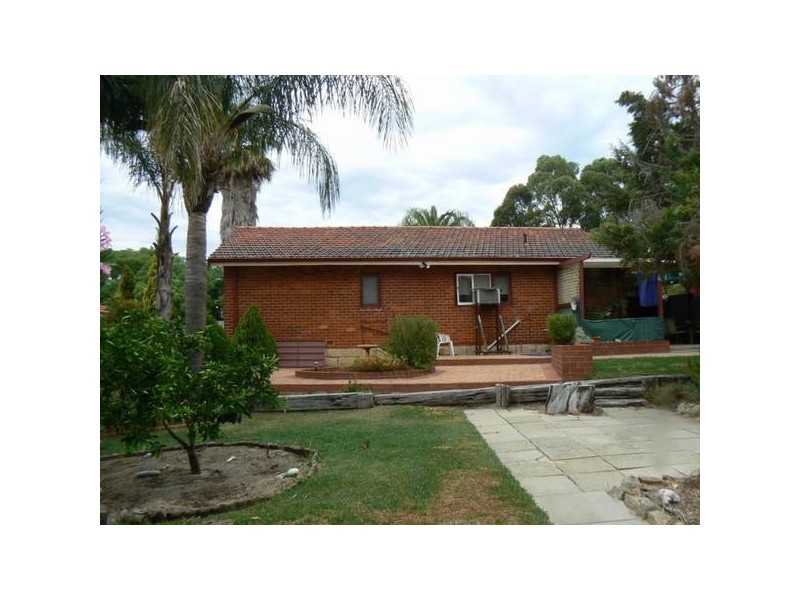 12 Egeus Way, Coolbellup WA 6163
