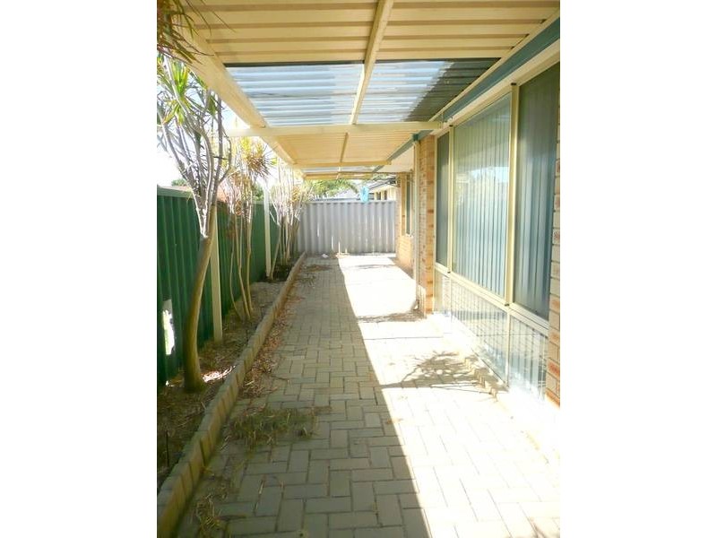 1 Citrus Loop, South Lake WA 6164