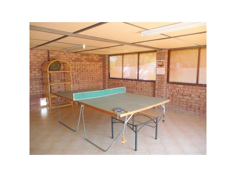 6 Lessing Place, South Lake WA 6164