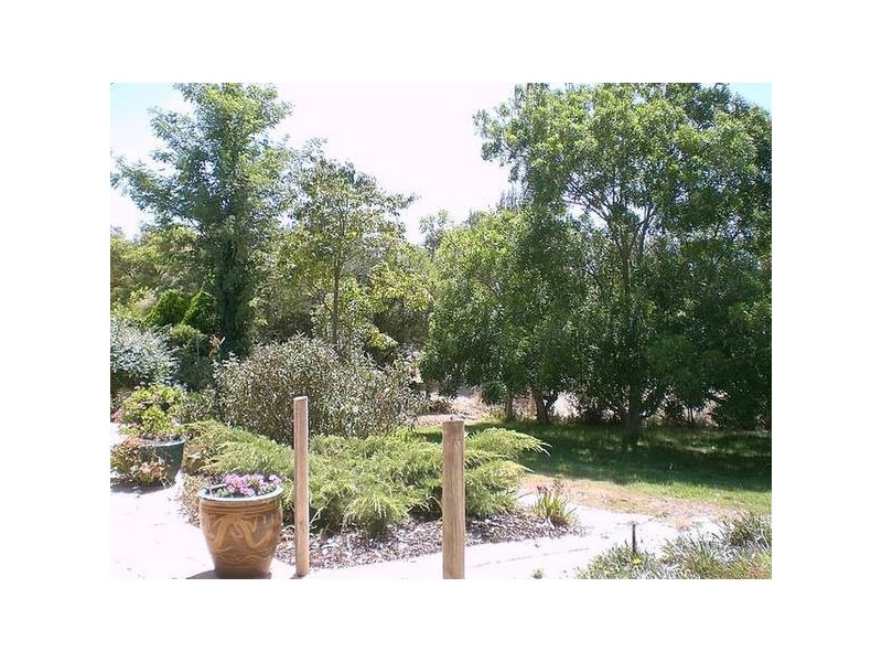 200 De Haer Road, Wandi WA 6167