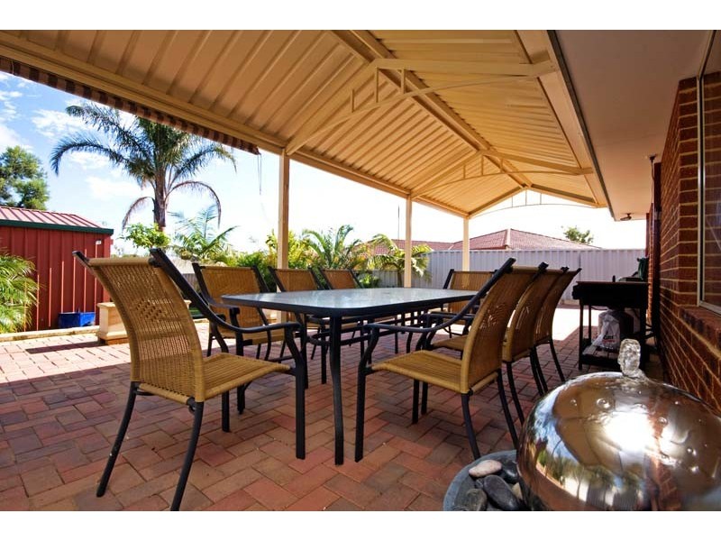 28 Catalpa Crescent, South Lake WA 6164