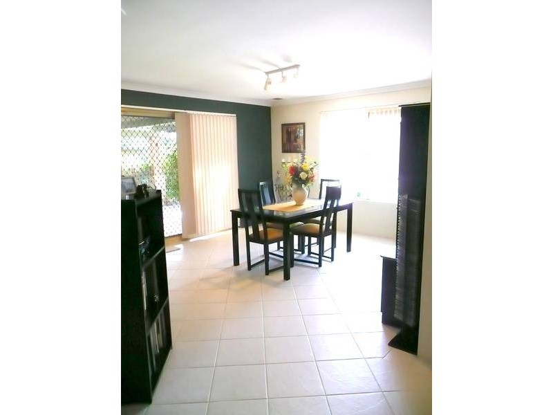 10 Jeavons Place, South Lake WA 6164