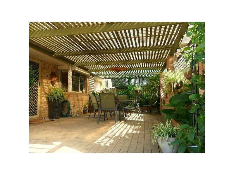 10 Jeavons Place, South Lake WA 6164