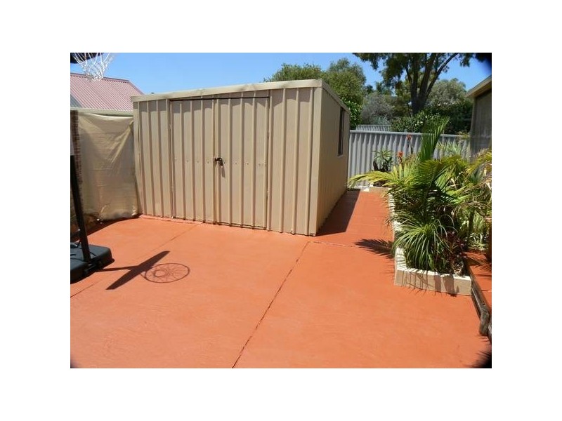 6 Rapania Rise, Yangebup WA 6164