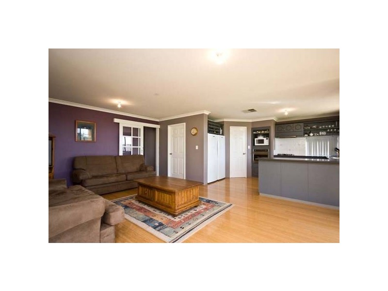 40 Sinagra Way, Yangebup WA 6164