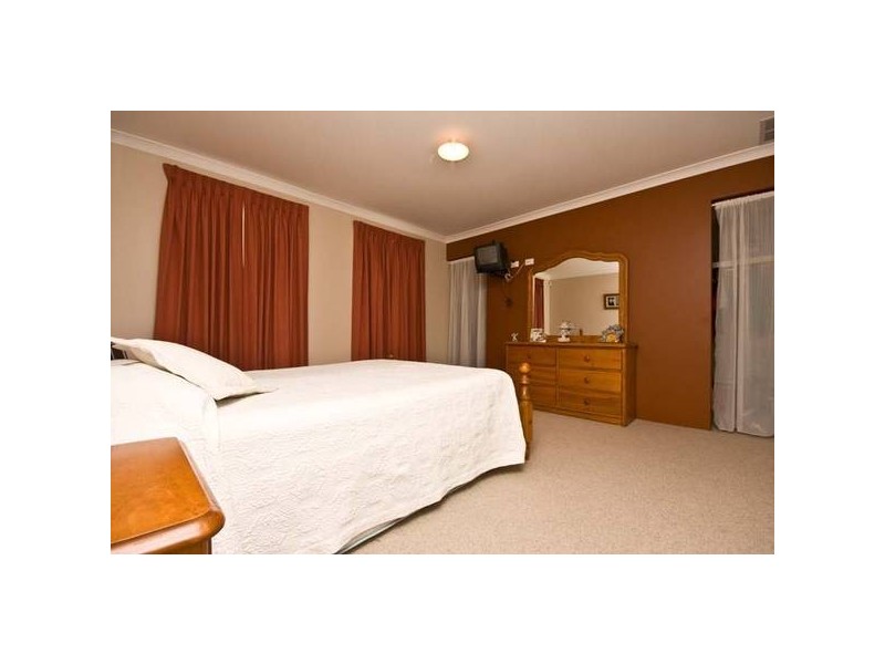40 Sinagra Way, Yangebup WA 6164