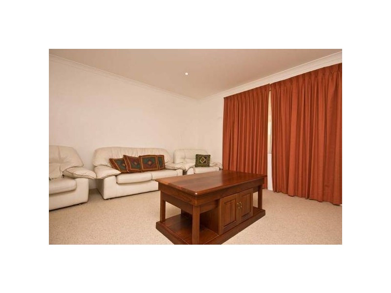 40 Sinagra Way, Yangebup WA 6164