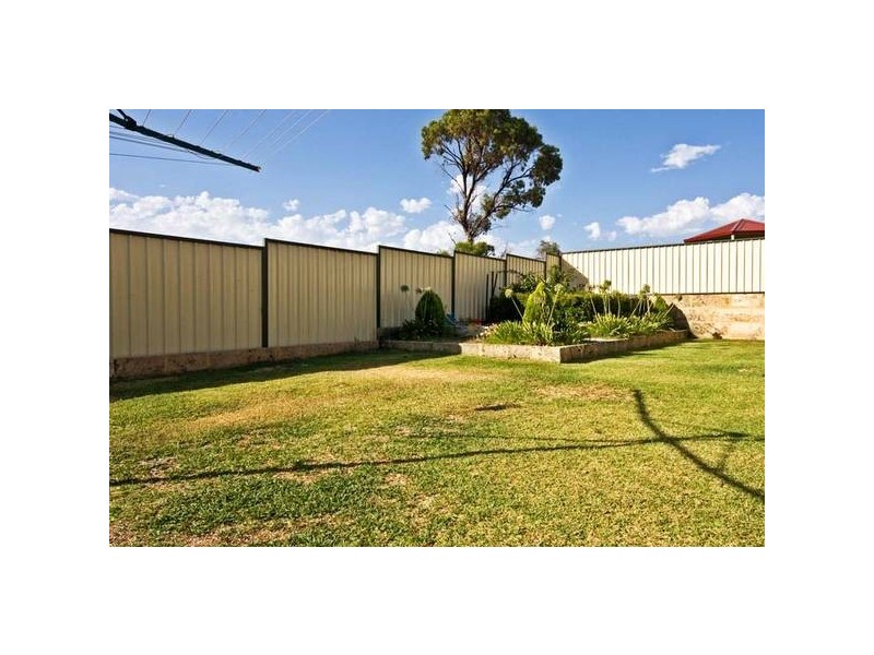 40 Sinagra Way, Yangebup WA 6164