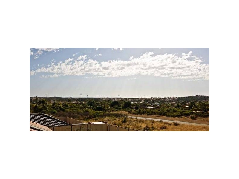 40 Sinagra Way, Yangebup WA 6164