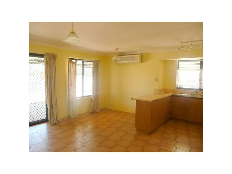 11a Gwenneth Terrace, South Lake WA 6164