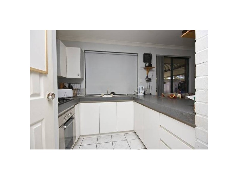 4 Seabrook Place, Success WA 6164