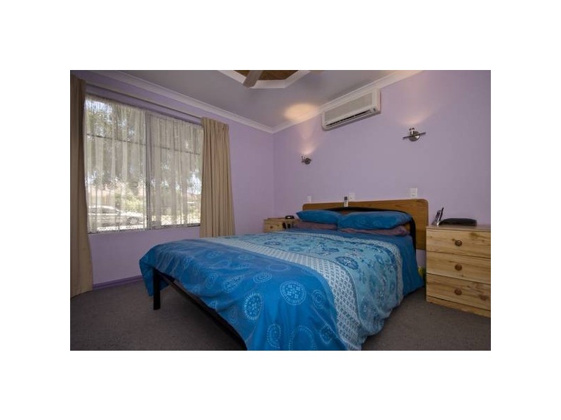 4 Seabrook Place, Success WA 6164