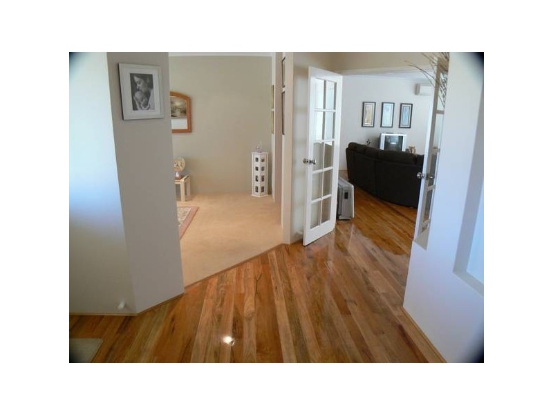 25 Lakefront Avenue, Beeliar WA 6164