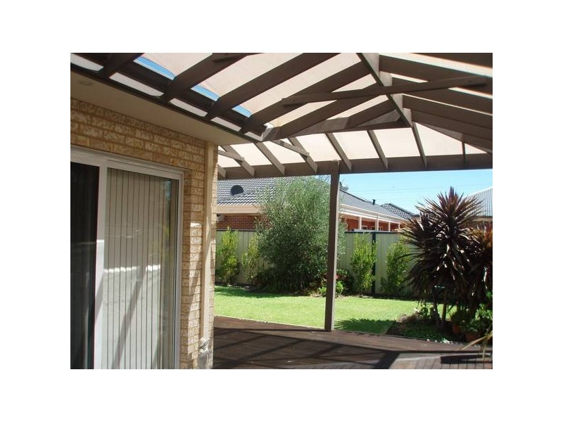 274 Wentworth Parade, Success WA 6164