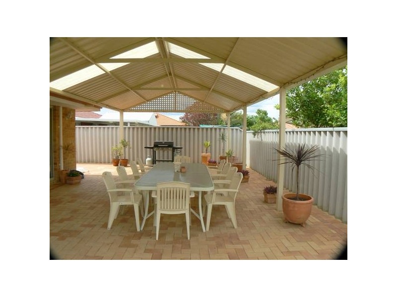 8 Stook Court, Spearwood WA 6163