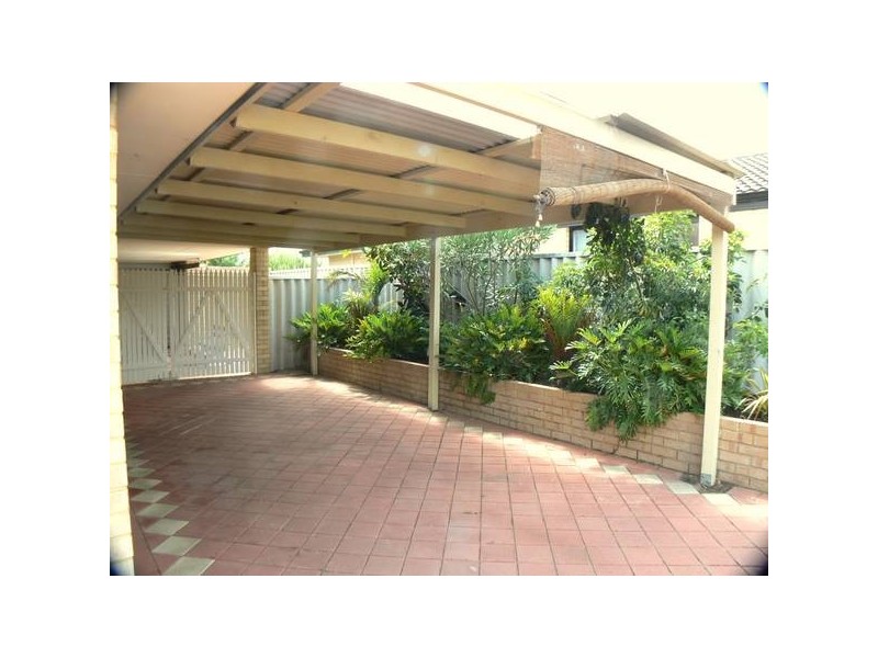 4 Kabbarli Loop, South Lake WA 6164