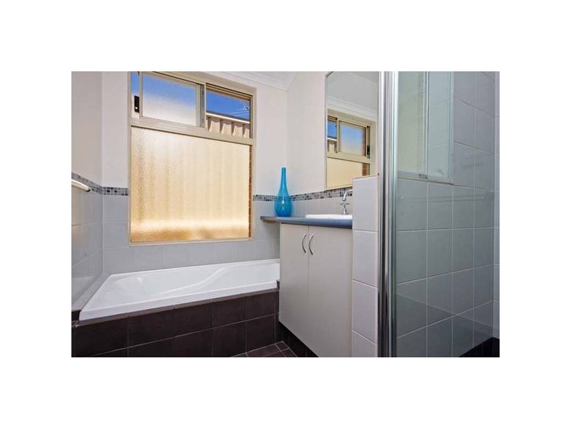 31 Murrumbidgee Drive, Success WA 6164